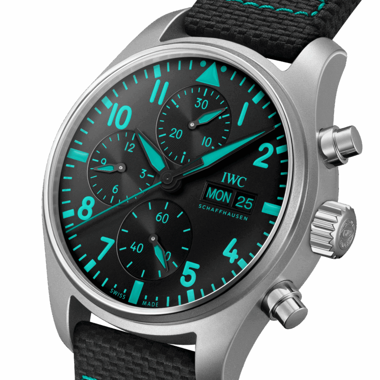 The first official watch of the Mercedes-AMG team, created by IWC