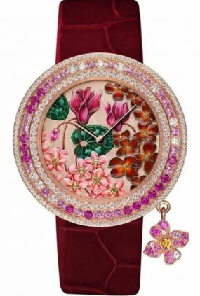 Van Cleef & Arpels Charms Extraordinaire Amour