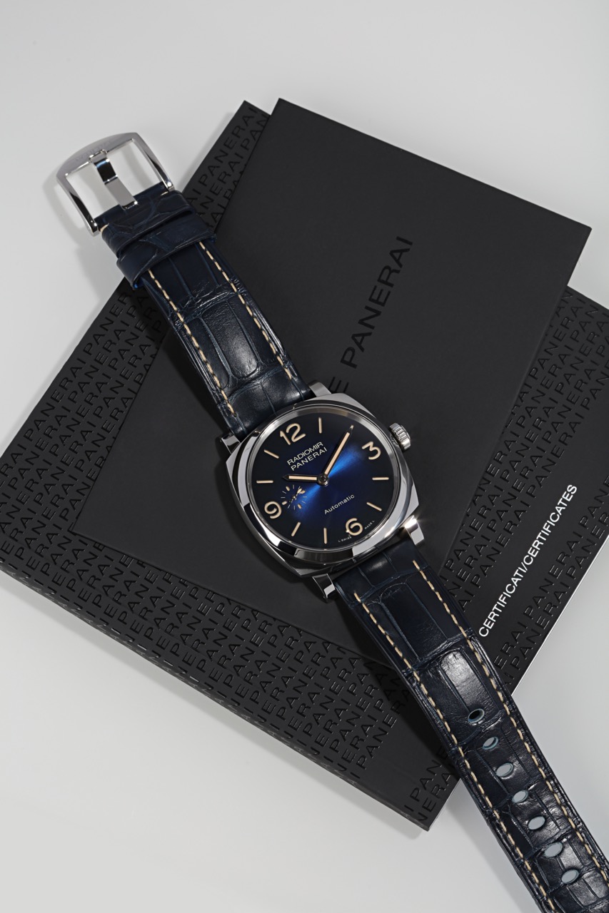 Officine Panerai Radiomir Automatic 42 mm