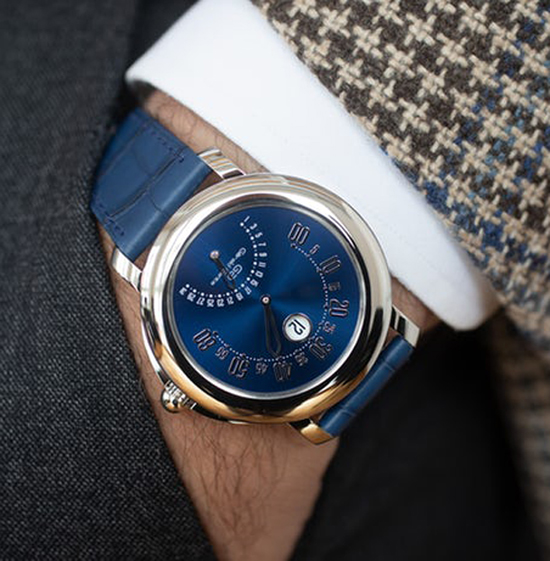 Bulgari Arena Bi-Retro Gerald Genta 50th Anniversary