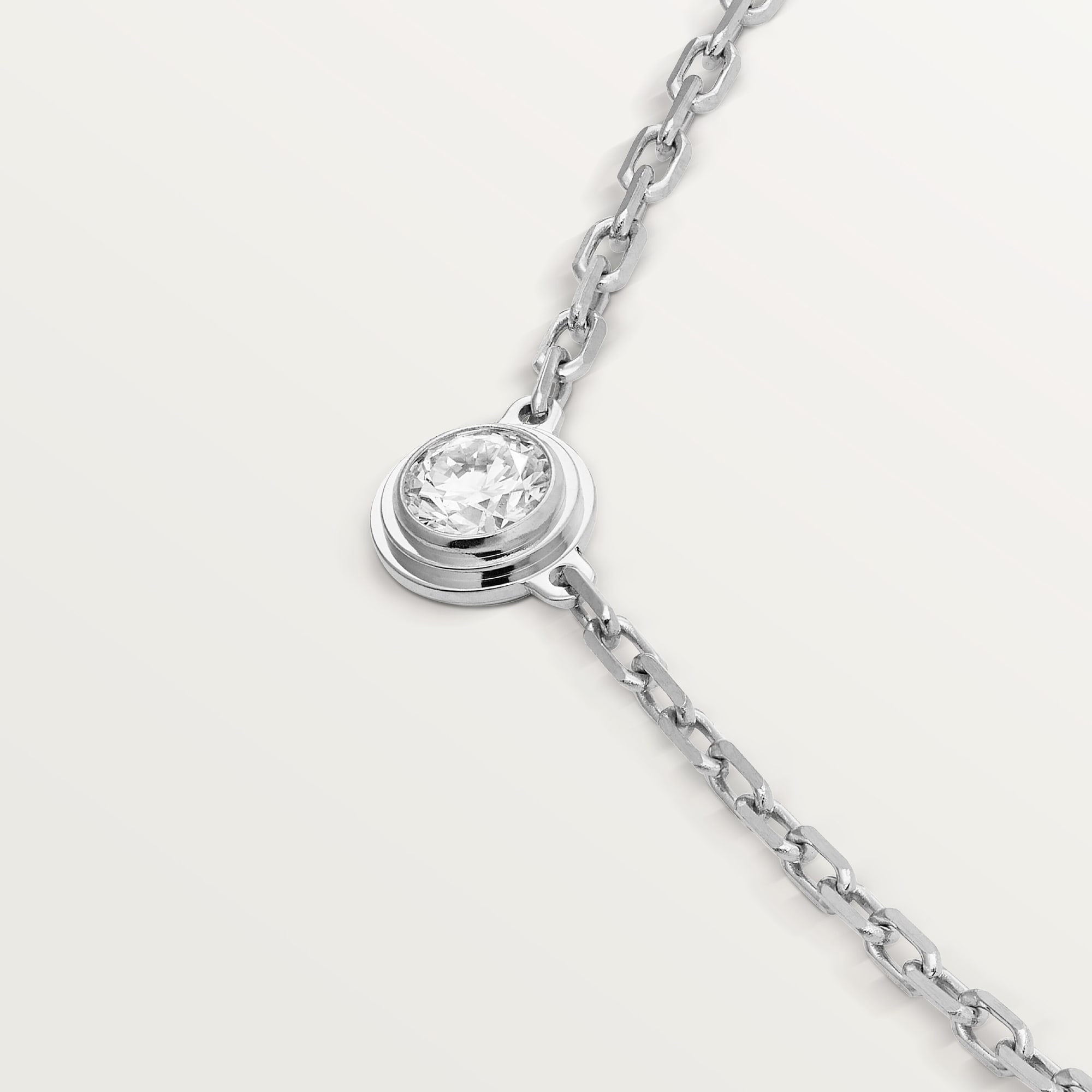 Подвеска с бриллиантом Cartier D'AMOUR Small