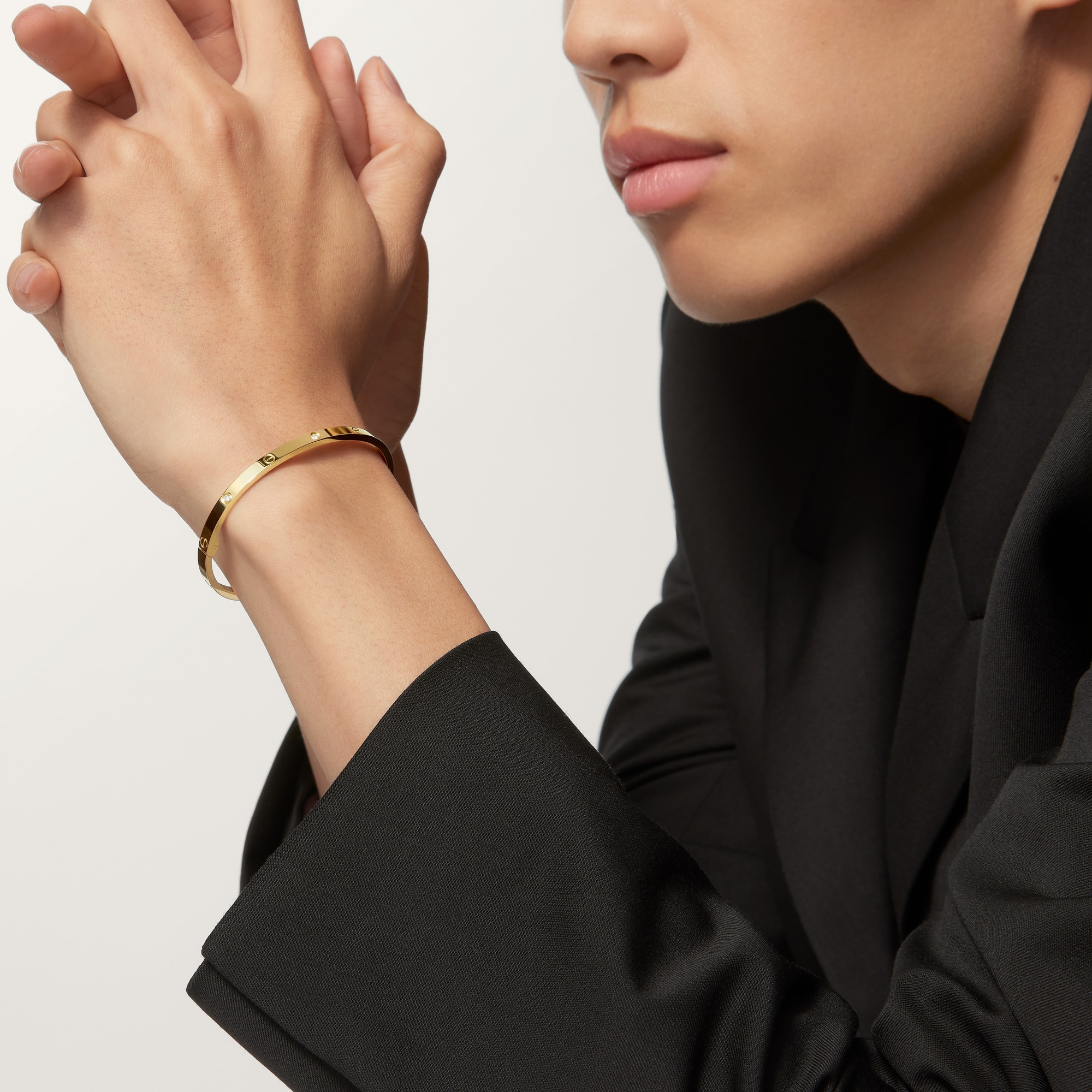 БРАСЛЕТ CARTIER LOVE SMALL MODEL 6 DIAMONDS