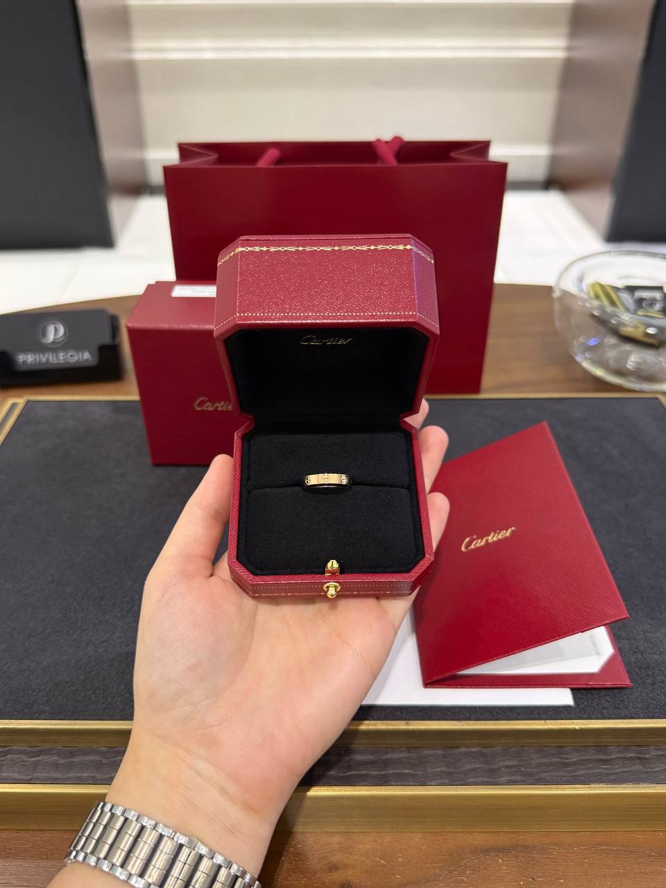 Кольцо Cartier LOVE small model