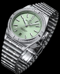 09Chronomat-Automatic-36-with-a-pale-green-dial-diamond-hour-markers-and-a-diamond-set-bezel_Ref-A10380591L1A1 | Привилегия