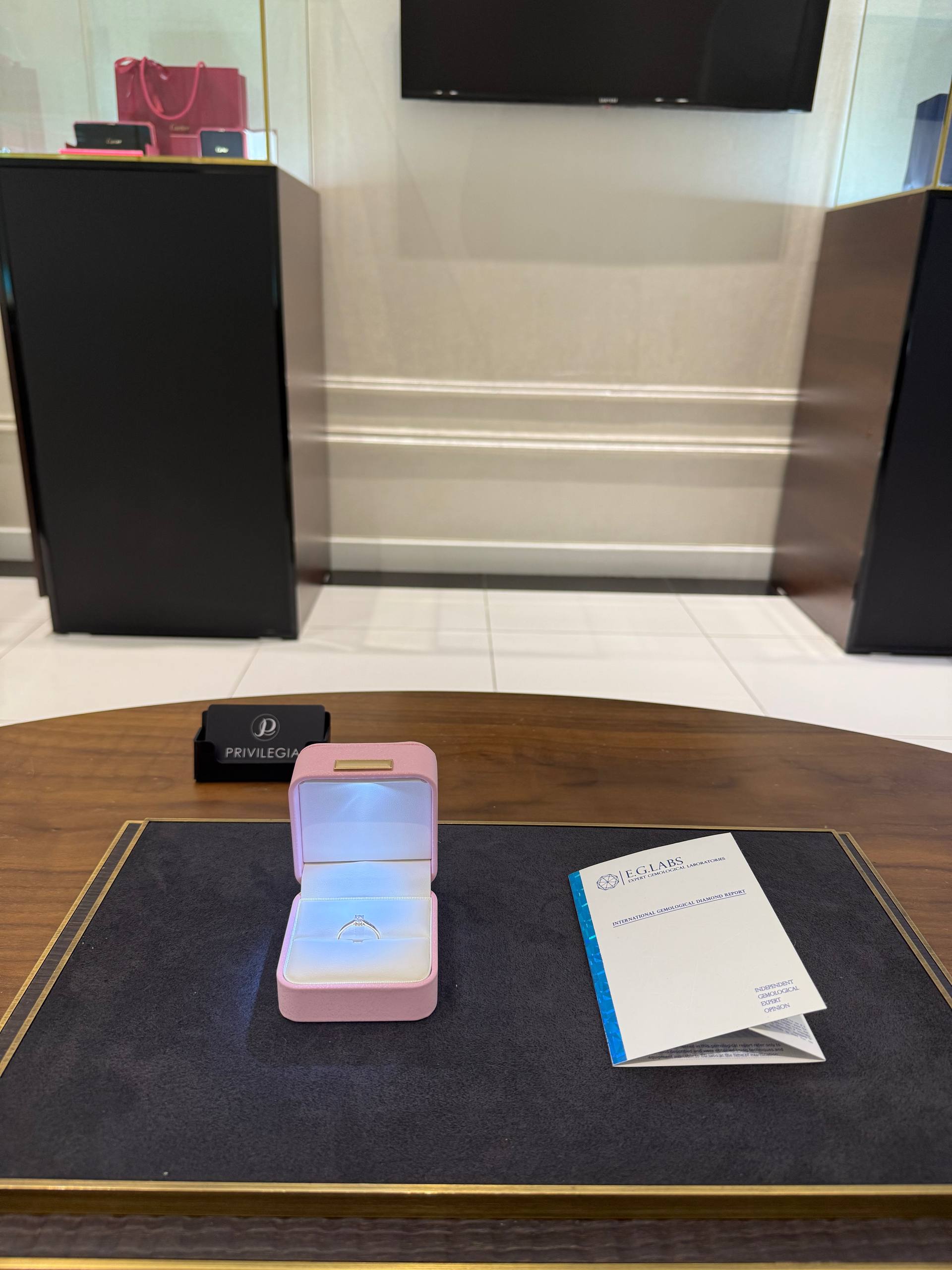 Кольцо с бриллиантом 0,26ct