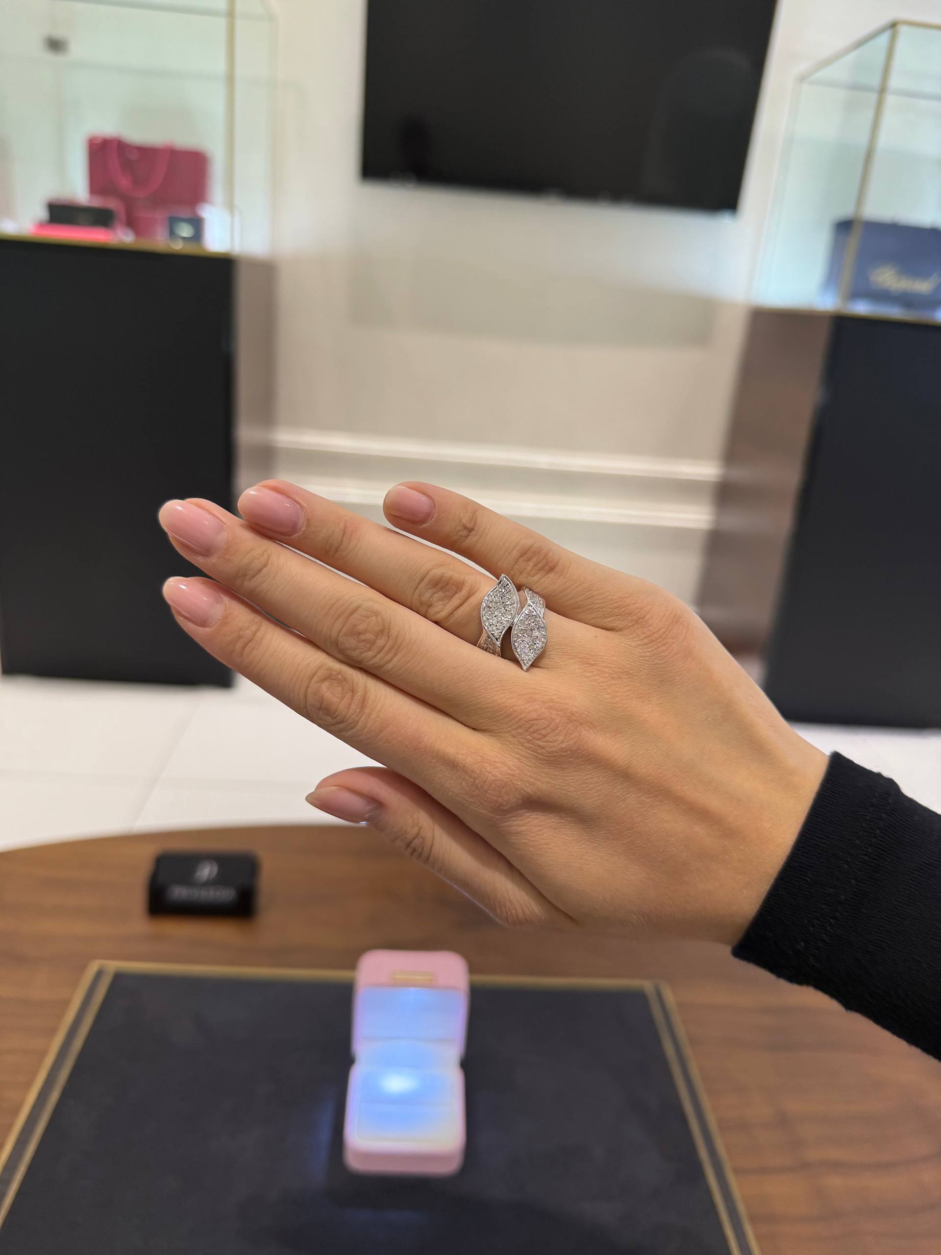 Кольцо с бриллиантами ~1,0ct