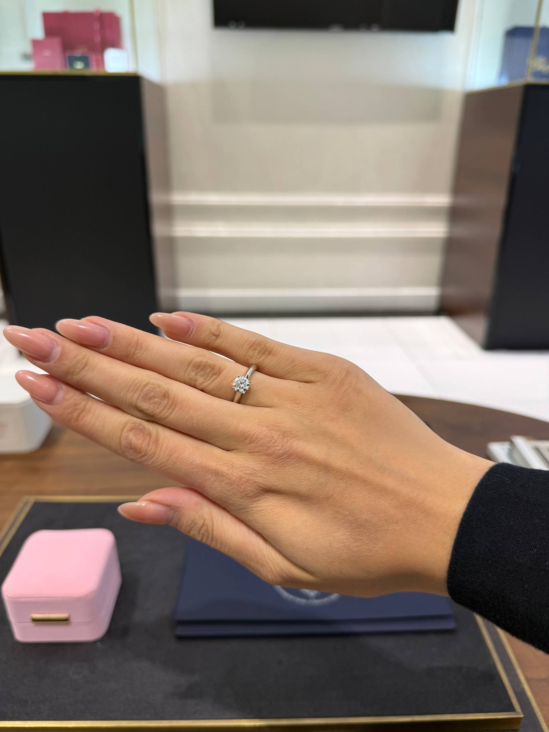 КОЛЬЦО С БРИЛЛИАНТОМ 1,01 CT