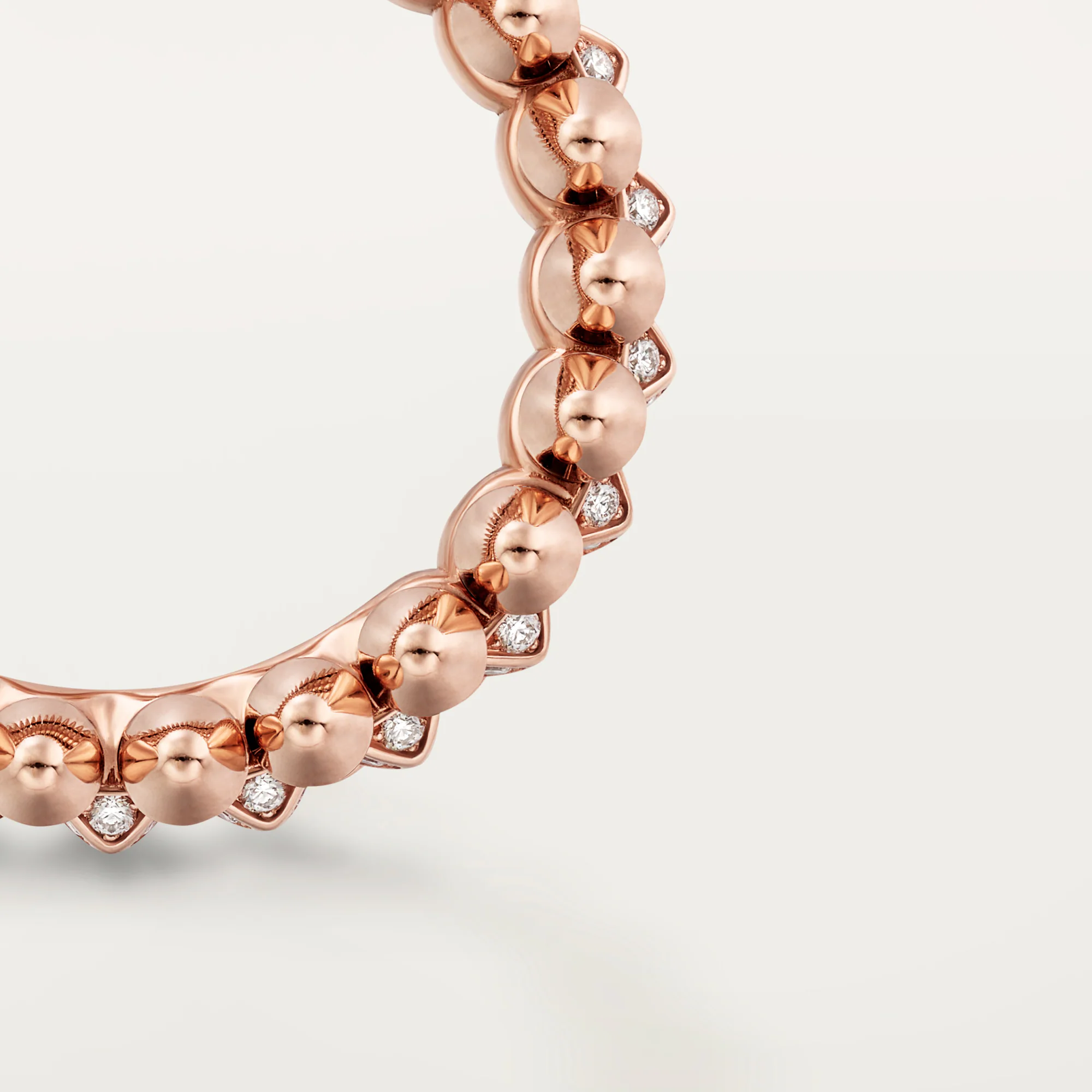 Кольцо CLASH DE CARTIER RING, SMALL MODEL, PAVED