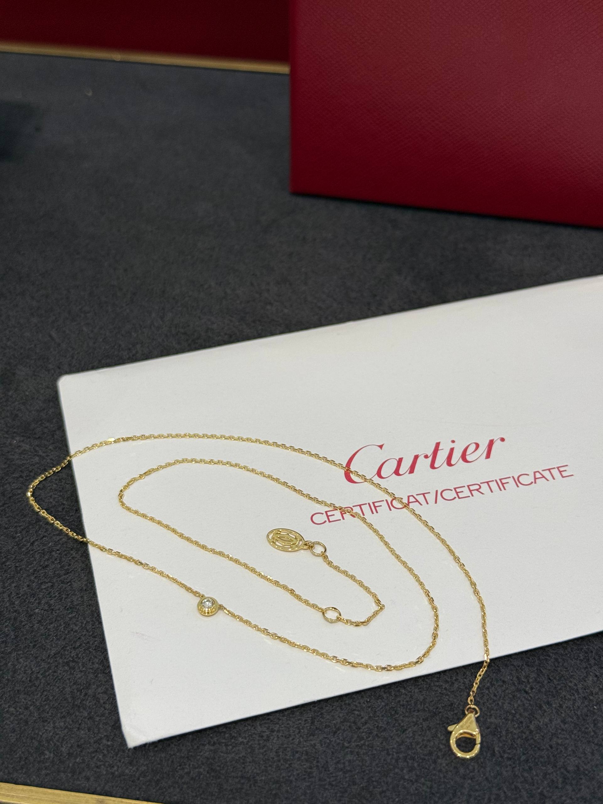 ПОДВЕСКА С БРИЛЛИАНТОМ CARTIER D’AMOUR MINI