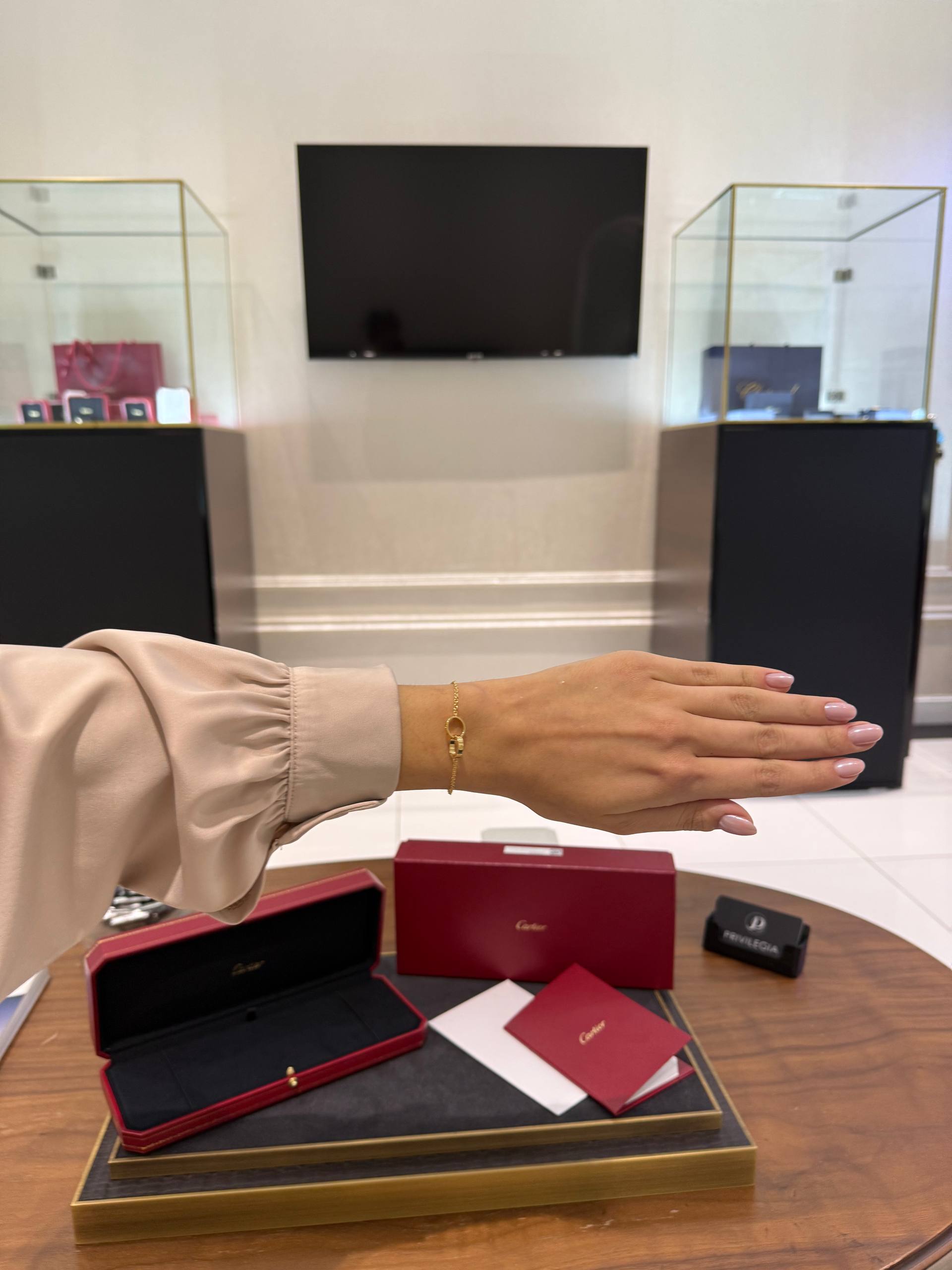 БРАСЛЕТ CARTIER LOVE, ON CHAIN