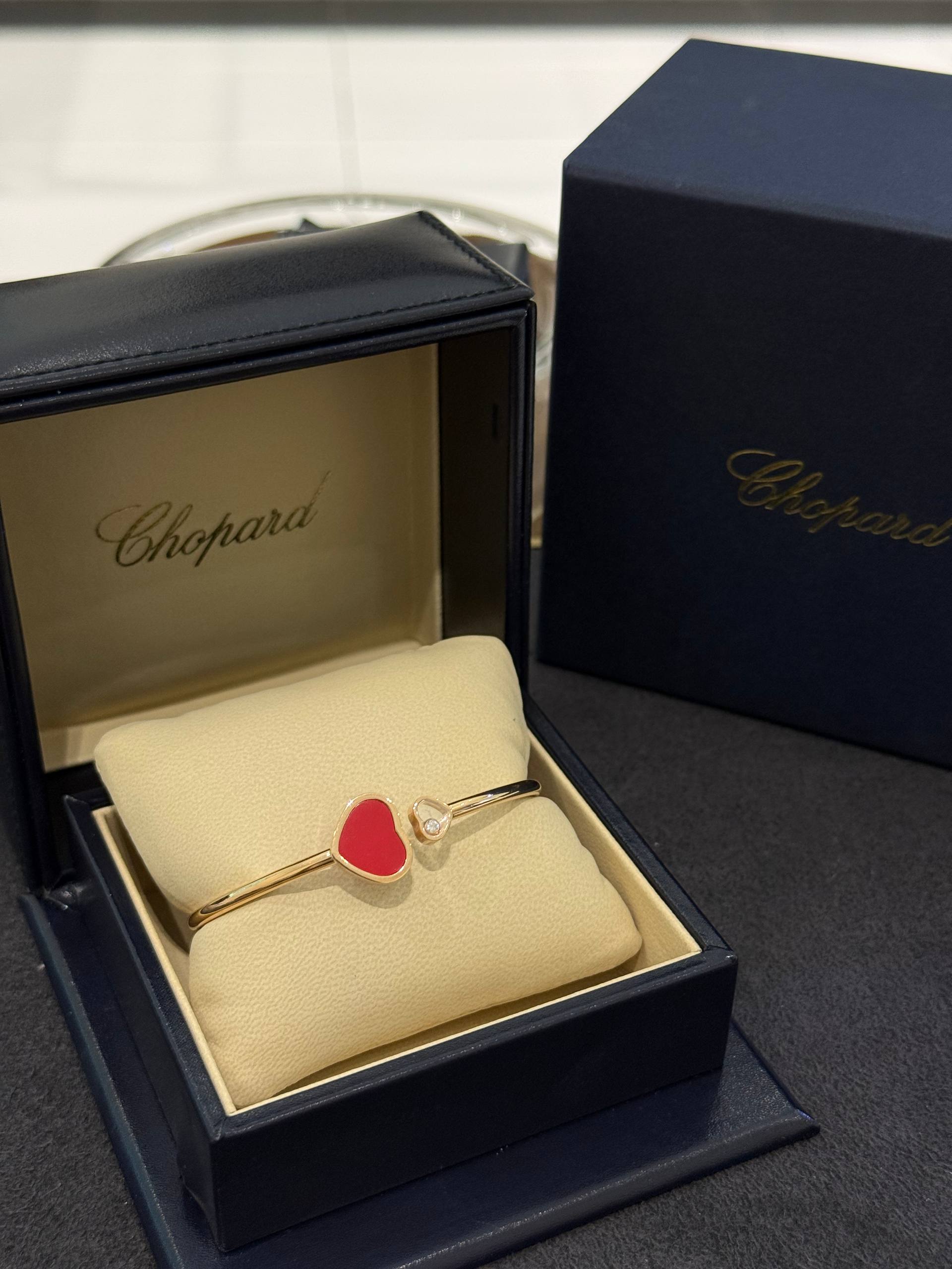 БРАСЛЕТ CHOPARD HAPPY HEARTS