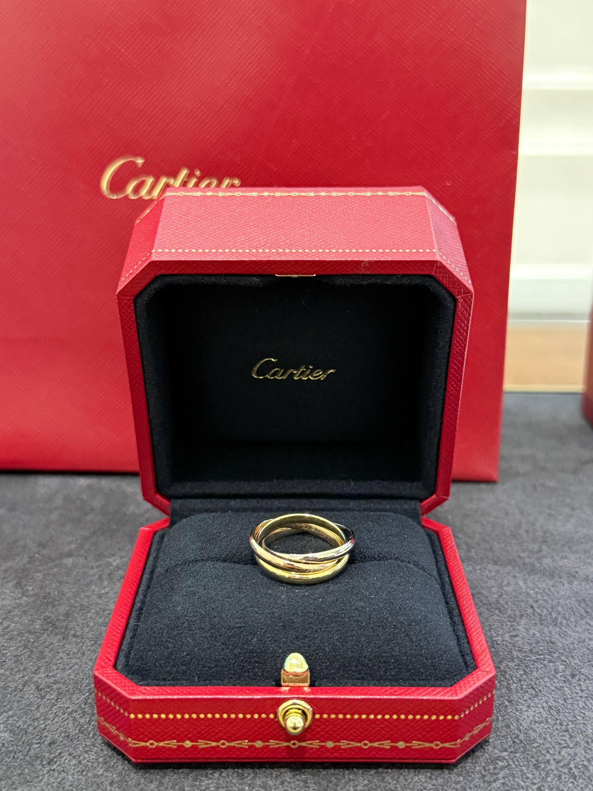 КОЛЬЦО CARTIER TRINITY SMALL MODEL