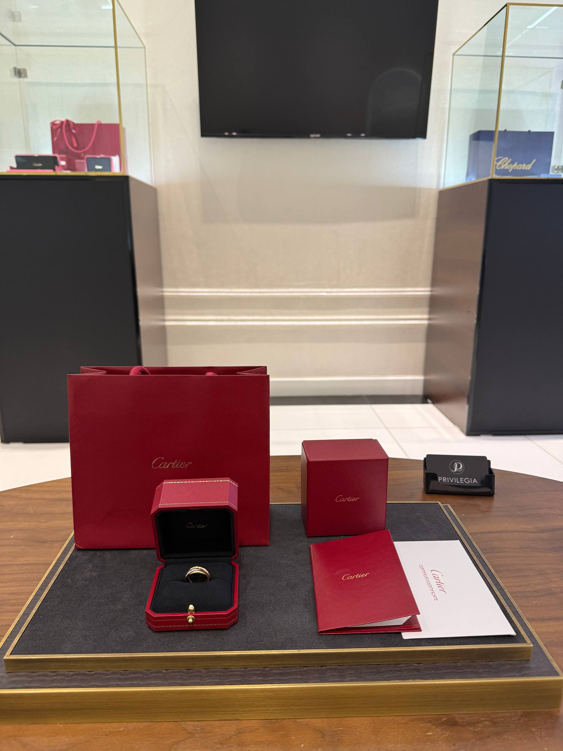 КОЛЬЦО CARTIER TRINITY SMALL MODEL