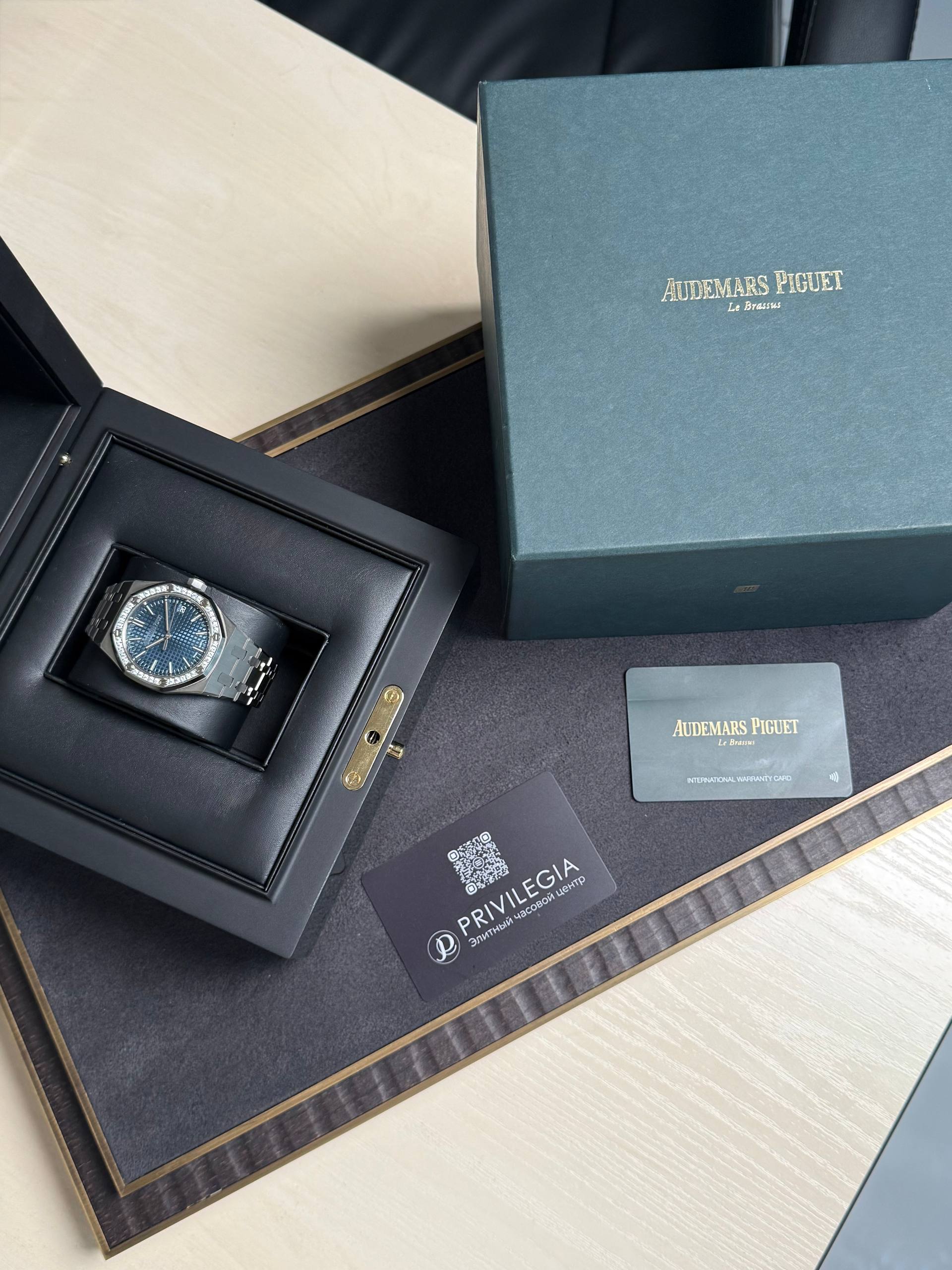 Audemars Piguet Royal Oak Royal Oak Selfwinding 37 mm