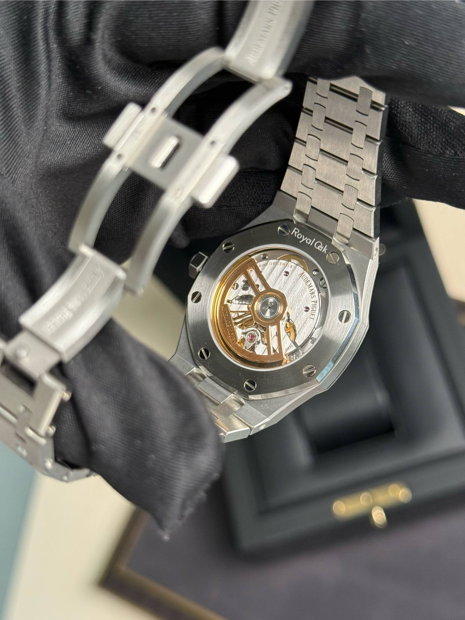 Audemars Piguet Royal Oak Royal Oak Selfwinding 37 mm