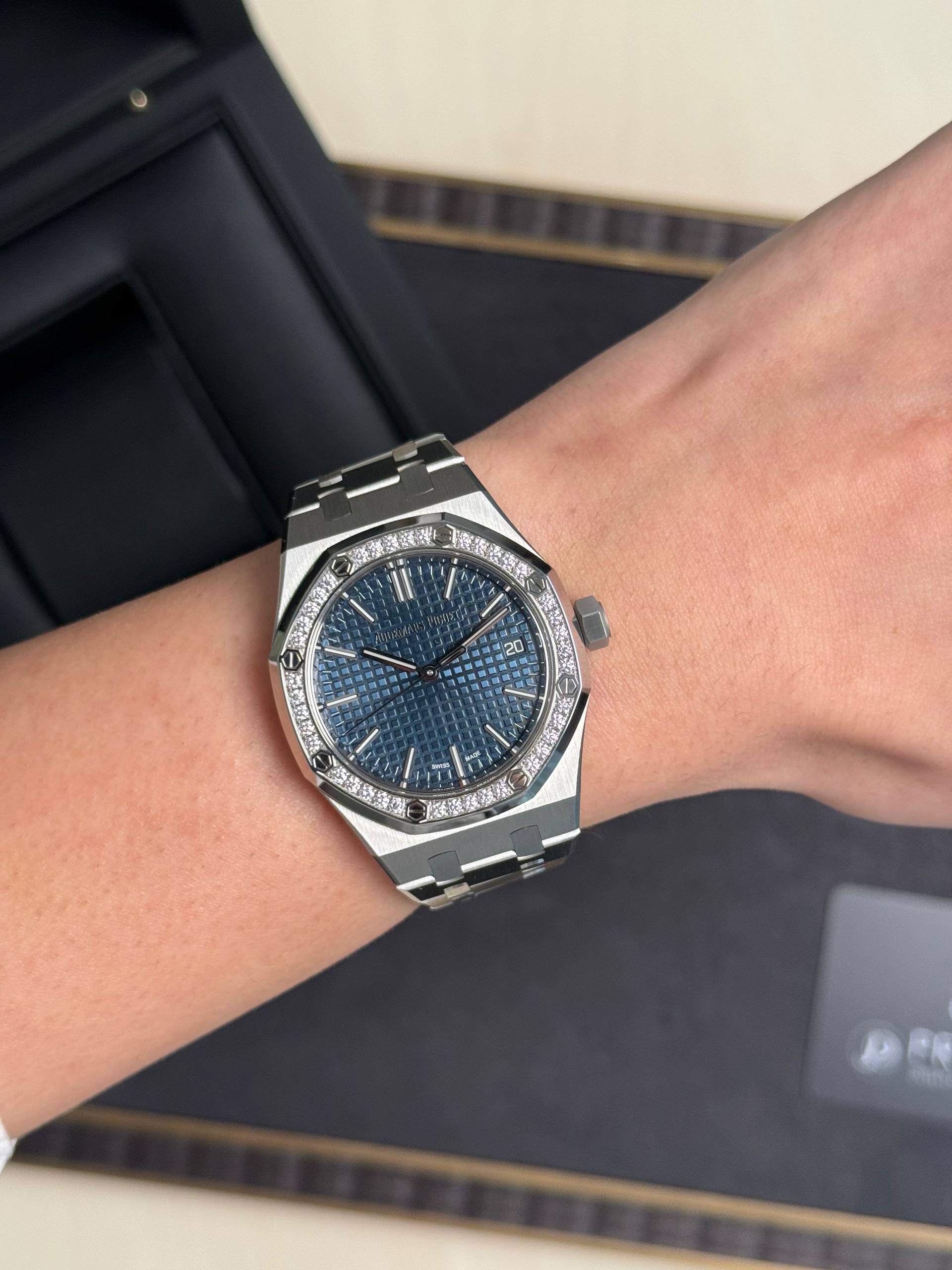 Audemars Piguet Royal Oak Royal Oak Selfwinding 37 mm